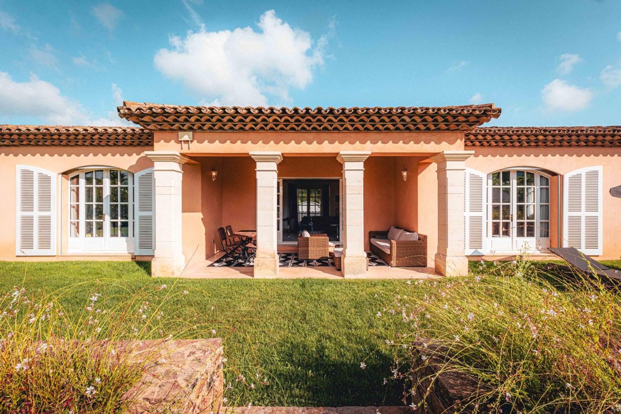 Hotel Domaine De L'Astragale Gassin Esterno foto
